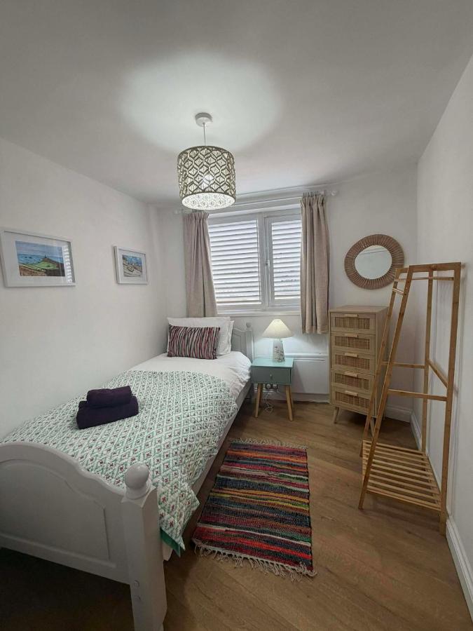 The Little Treasure Loft - B&B St Just