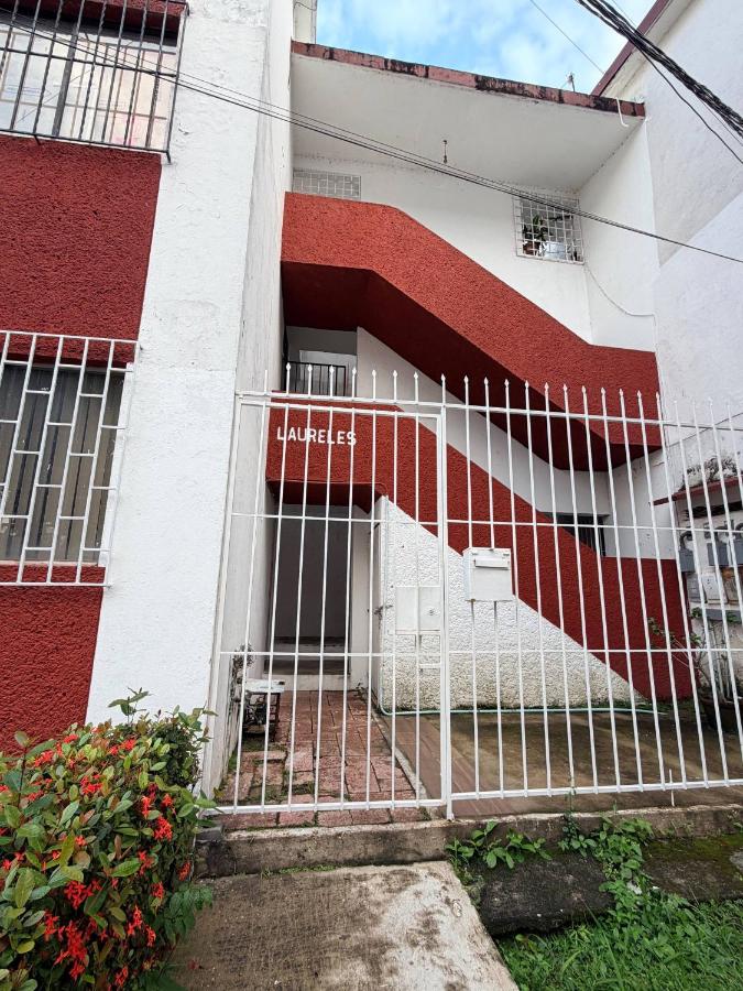 Cómodo departamento en planta baja con dos recámaras - B&B Villahermosa