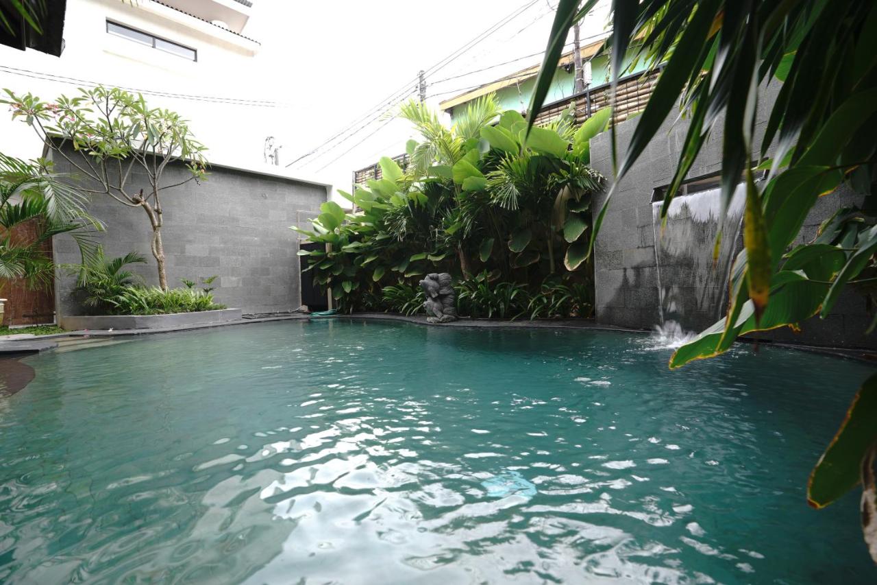 Juan Villa Legian - Bed and Breakfast Seminyak