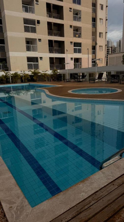 Apt 1 Qt - Luxo e conforto em frente ao Parque Flamboyant - B&B Goiânia