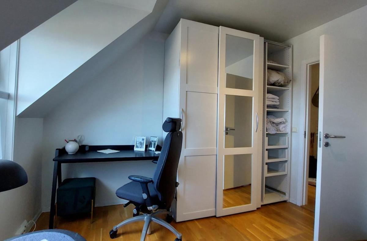 Topp floor apartment with one bedroom & a loft - B&B Ålesund