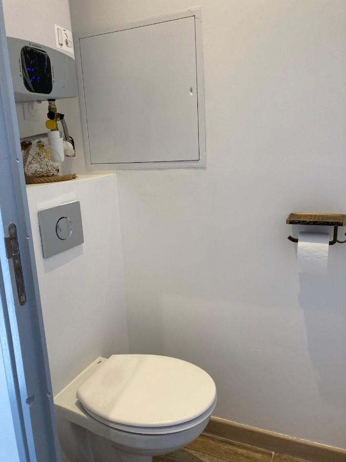 Studio Vintage avec cheminée décorative - B&B Villefranche-sur-Saône