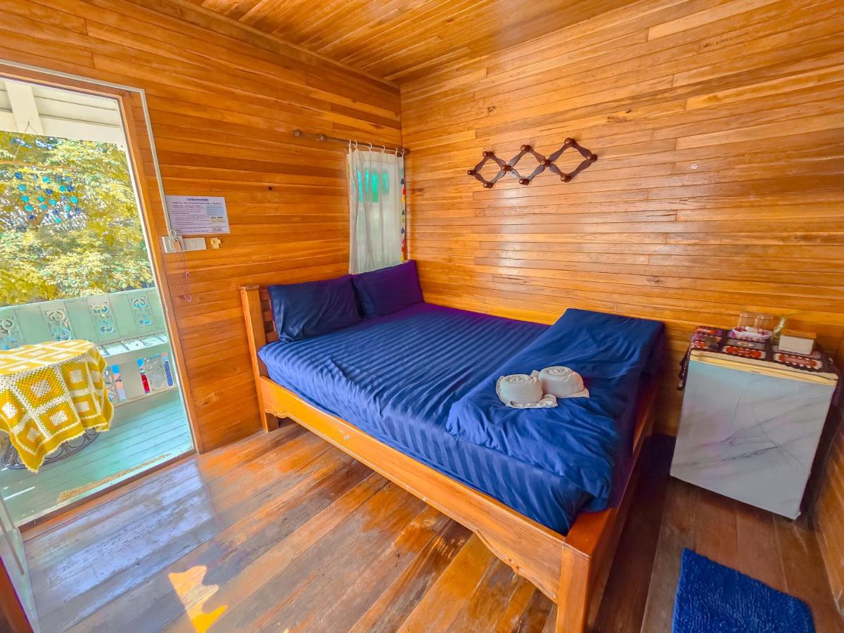 Baan Ton Lam Yai Kohlarn Resort บ้านต้นลำไยเกาะล้านรีสอร์ท - B&B Ban Ko Lan