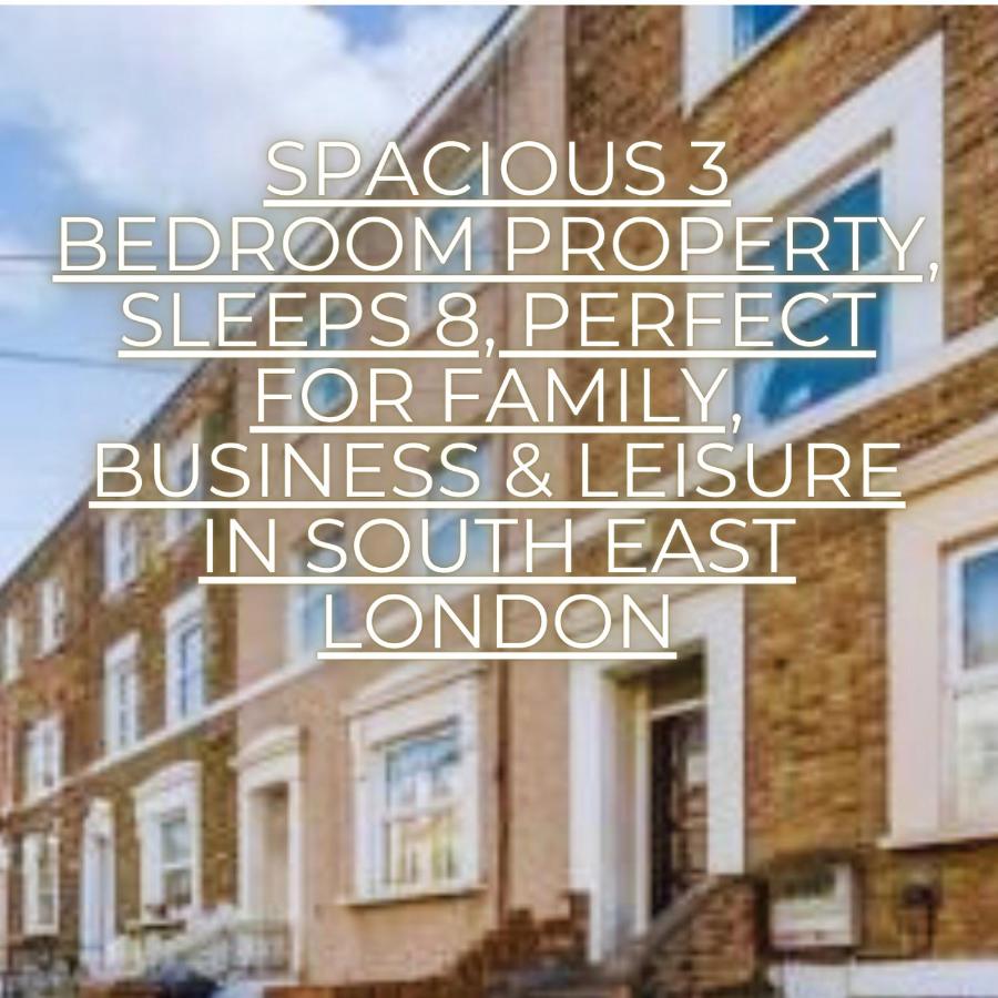 Spacious 3 Bedroom Property, Sleeps 8, Perfect for Business & Leisure in South East London - Chambres d'hôtes Londres