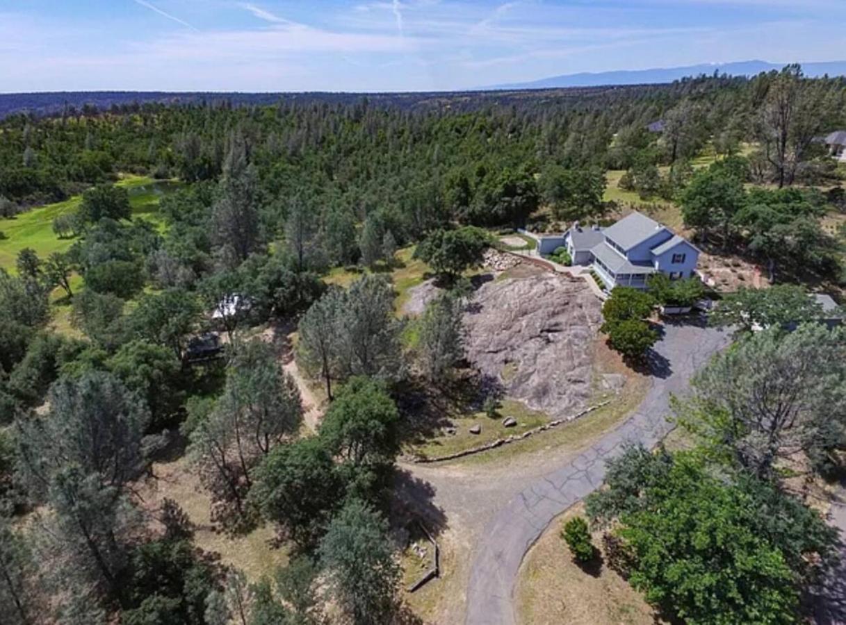 *Farm/hot tub/game room/Mt. views/fire pit/ponds* - B&B Redding