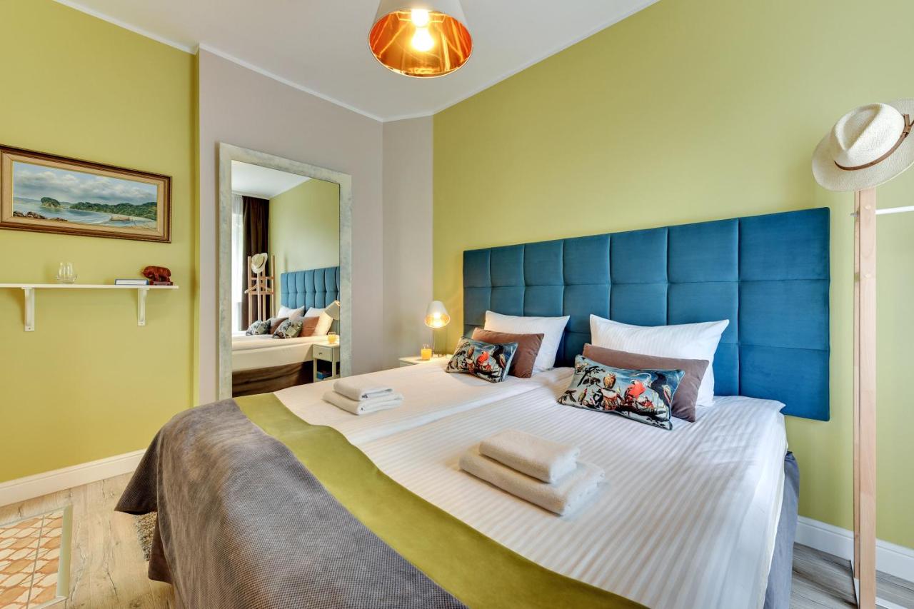 Chambre Lit King-Size avec Balcon
