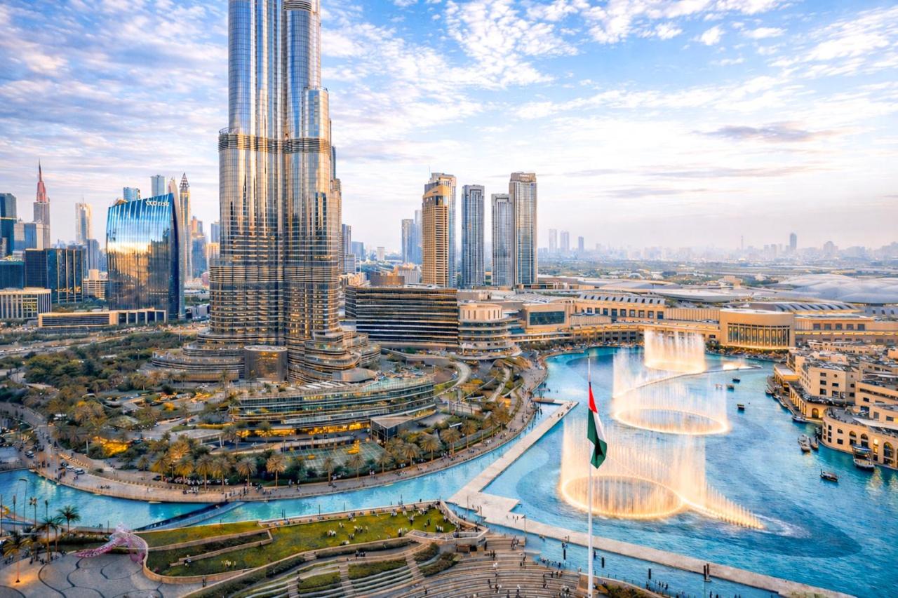 Elite Royal Apartment - Full Burj Khalifa and Fountain View - The Royal - Chambres d'hôtes Dubaï