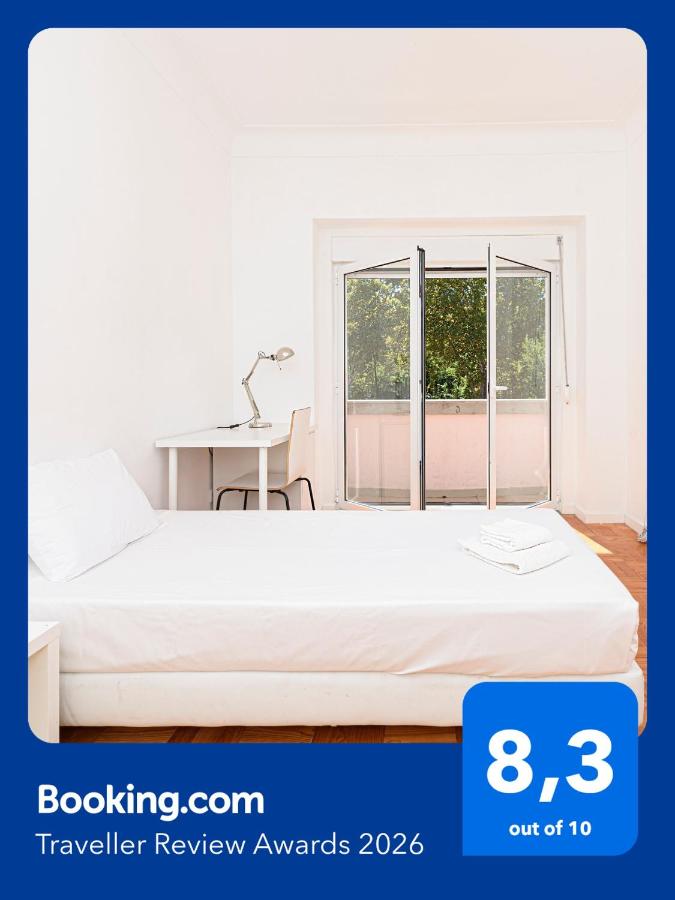 HOUZE Comfortable apartment in Laranjeiras - B&B Lisbona