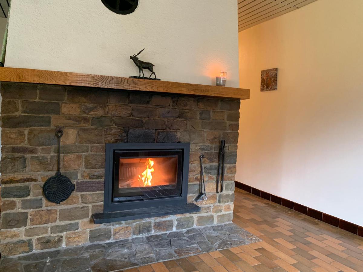 Bungalow Rochehaut au calme - B&B Rochehaut