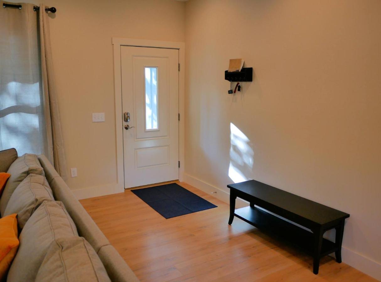The Blue Ozark: New, near Back 40, EV & WFH ready - B&B Bella Vista