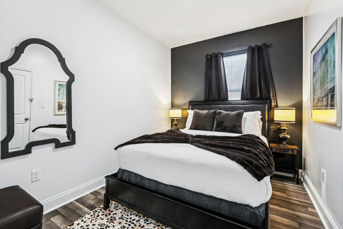 Spacious 5BR NOLA Loft Perfect for Groups - B&B New Orleans