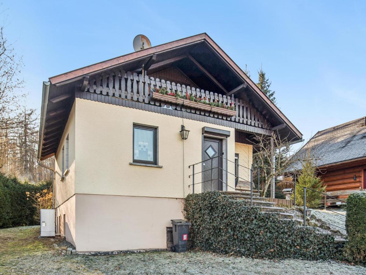 Das Haus am Wald - B&B Waltershausen