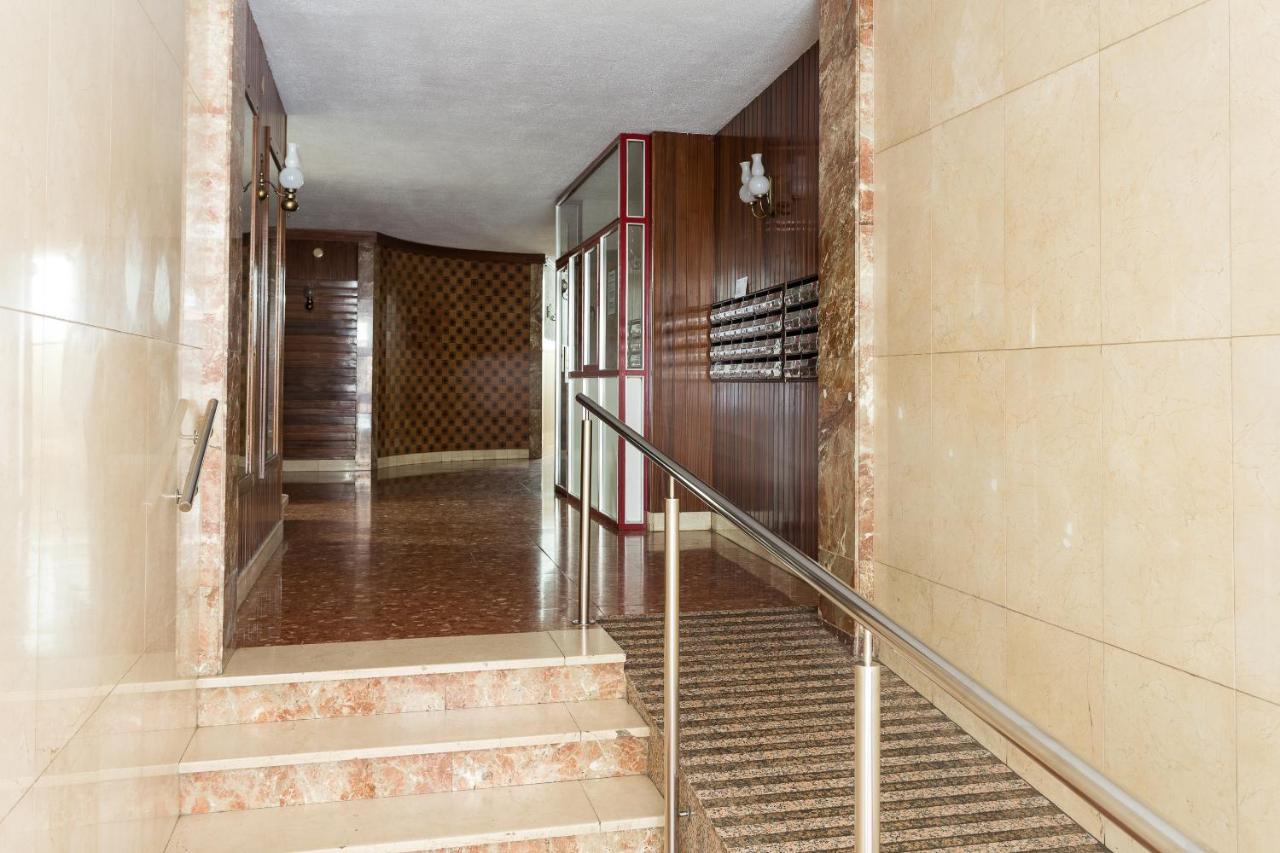 Brand New Apartment Near Camp Nou and Fira Barcelona - B&B L'Hospitalet de Llobregat