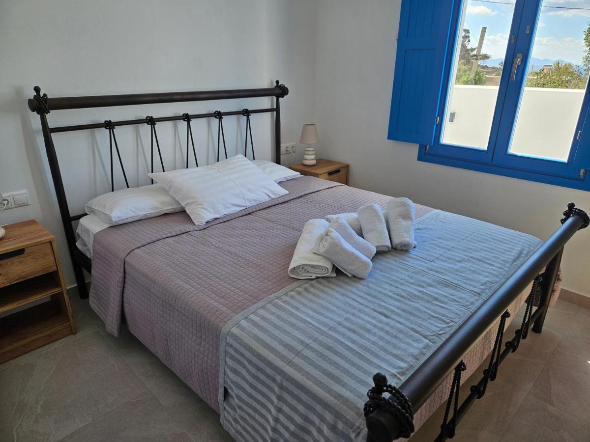 One-Bedroom Apartment with Balcony