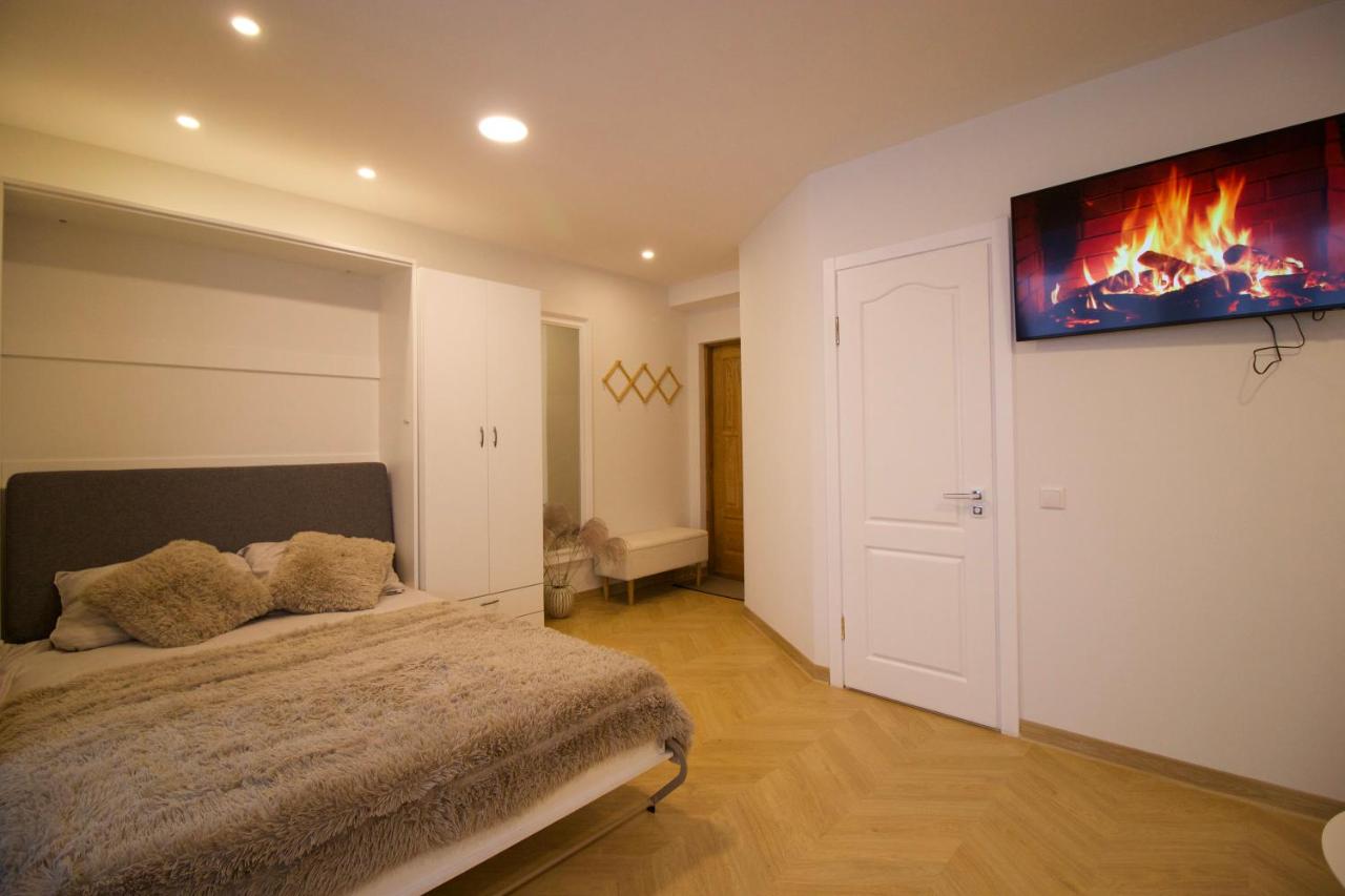 Cozy city centre apartment - B&B Telšiai