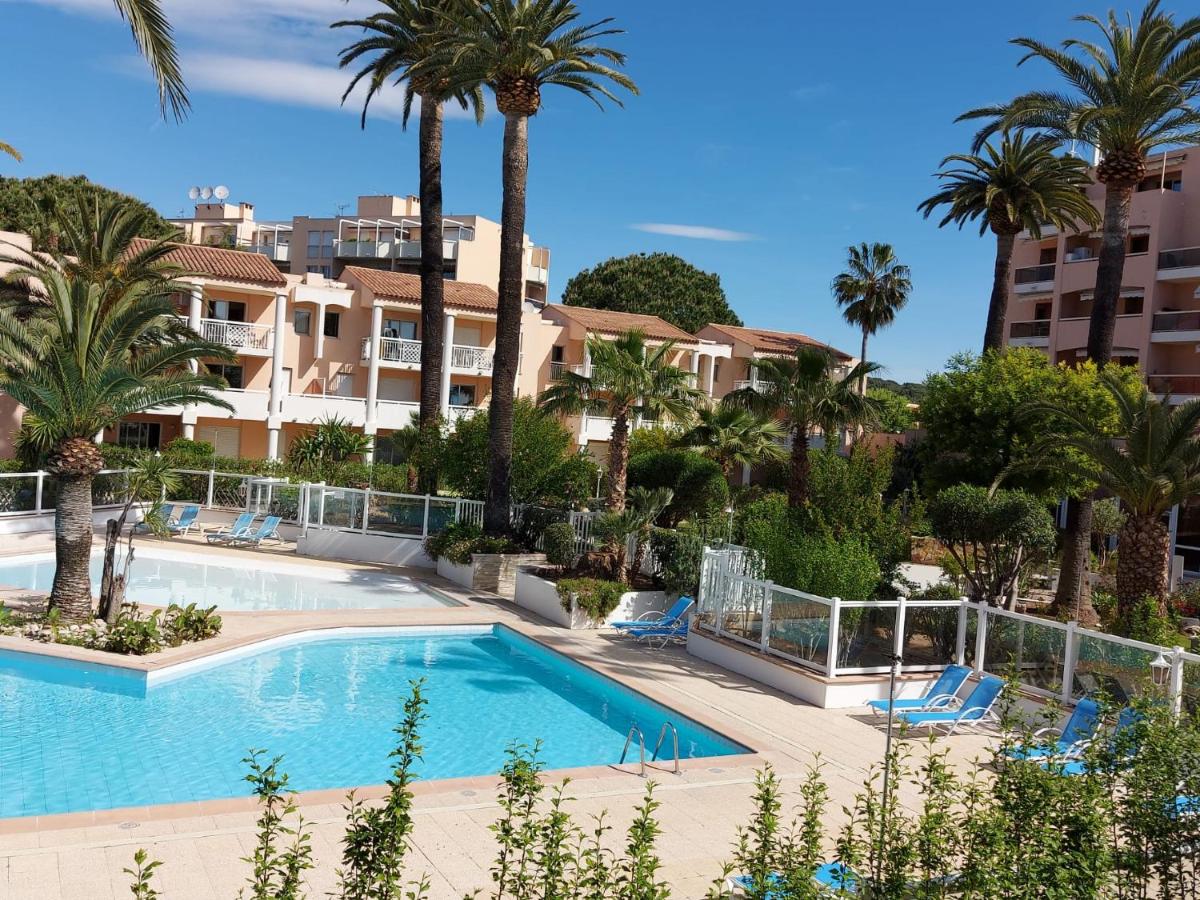 Sunny apartment sea and pool view - Ferienwohnung Vallauris