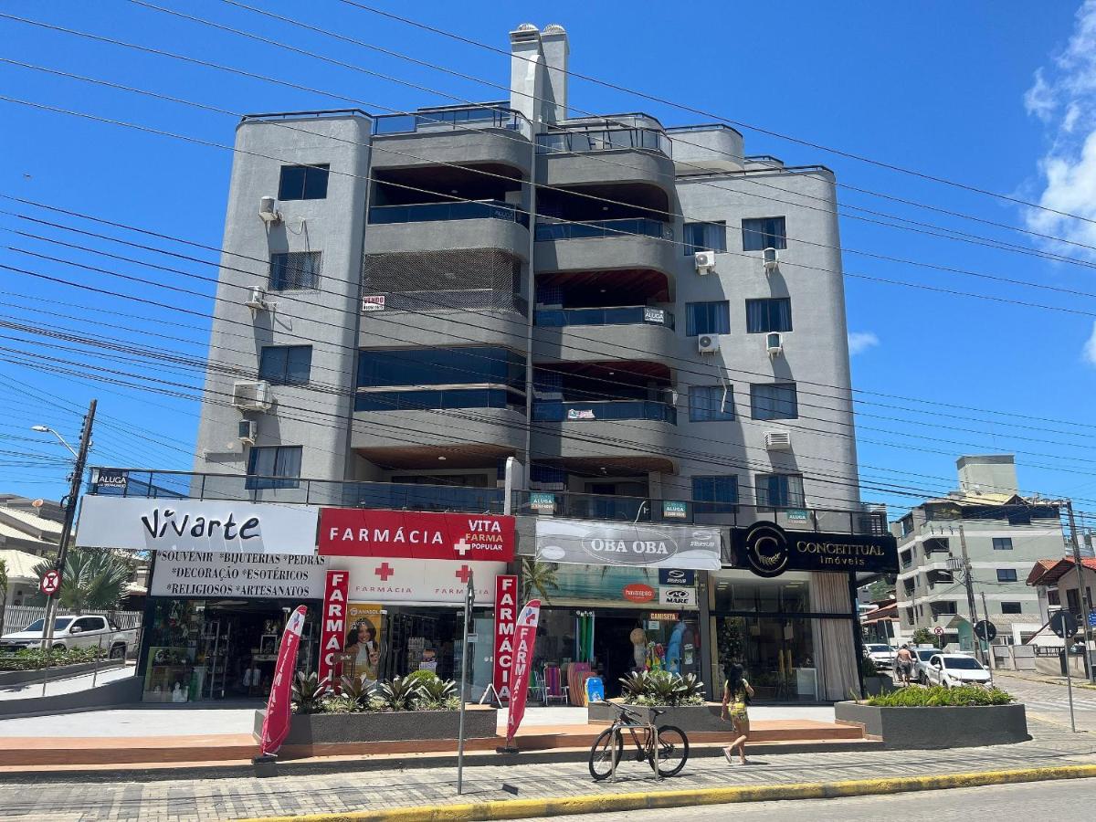 Ed Baia Azul Centro Bombinhas - B&B Bombinhas