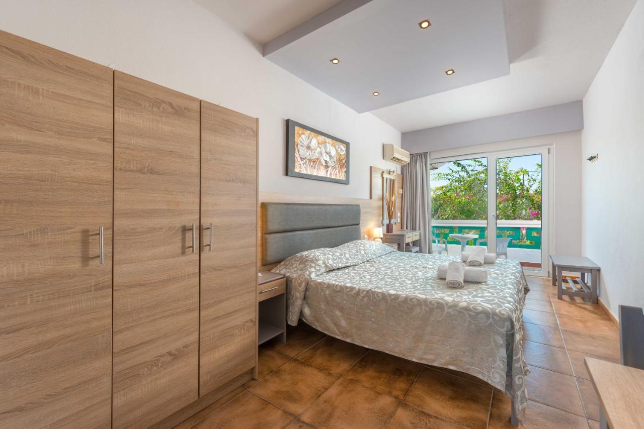 Superior Studio mit Balkon