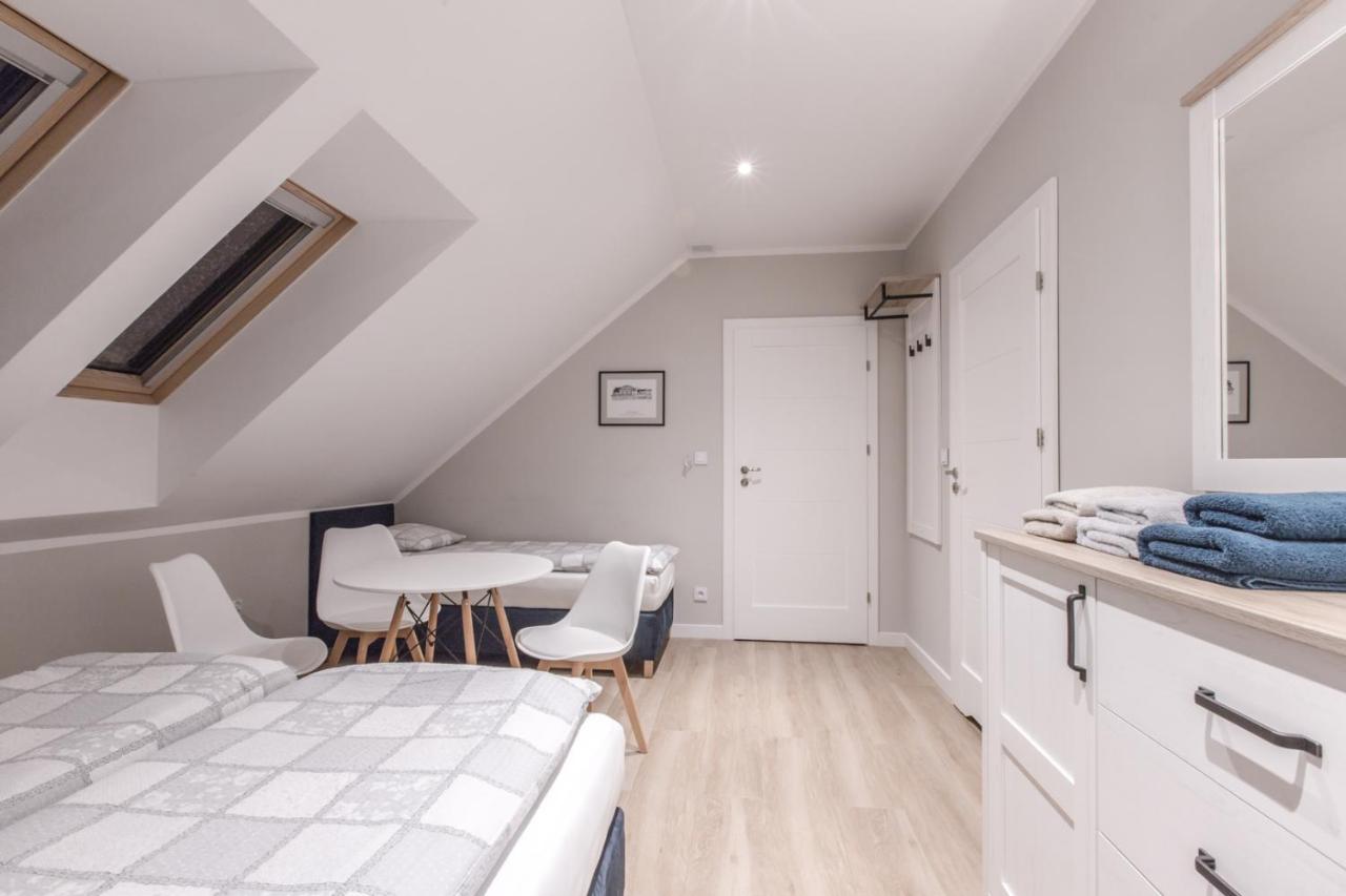 Comfort Triple Room with Shower