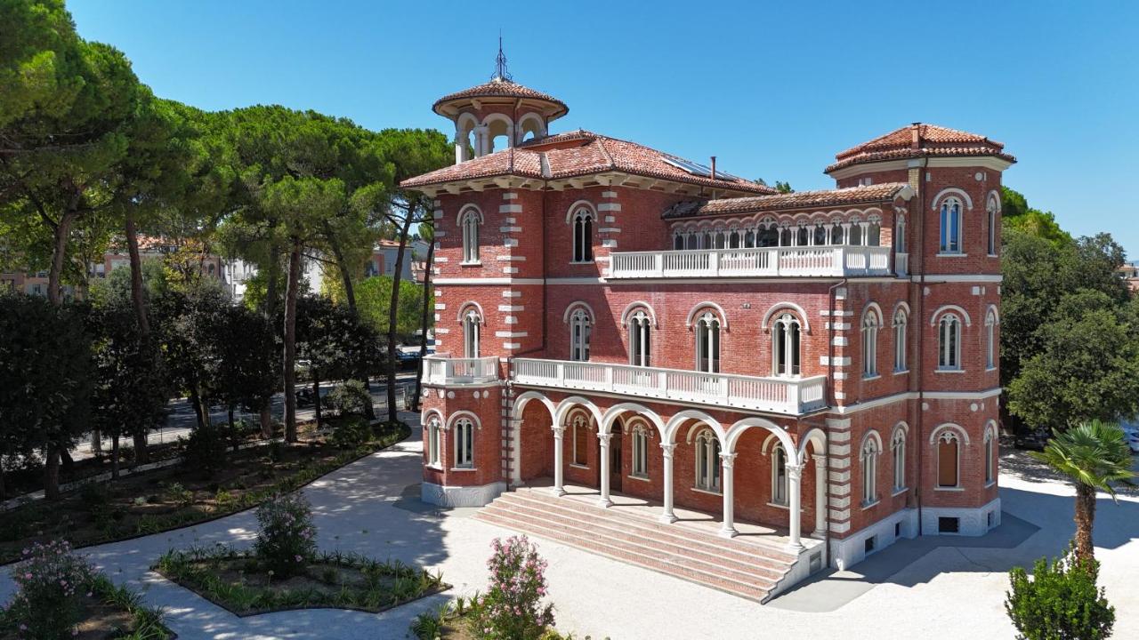 Villa Leda - Bed and Breakfast Porto Recanati