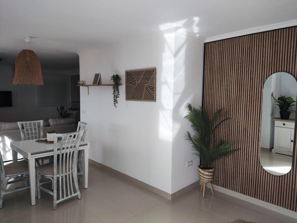 Apartamento entero - 110m2 más Solárium - 4 habitaciones y 2 baños - Chambres d'hôtes Carthagène