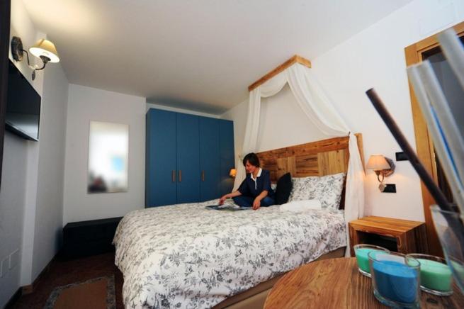 Chambre Lit King-Size Standard avec Salle de Bains Privative
