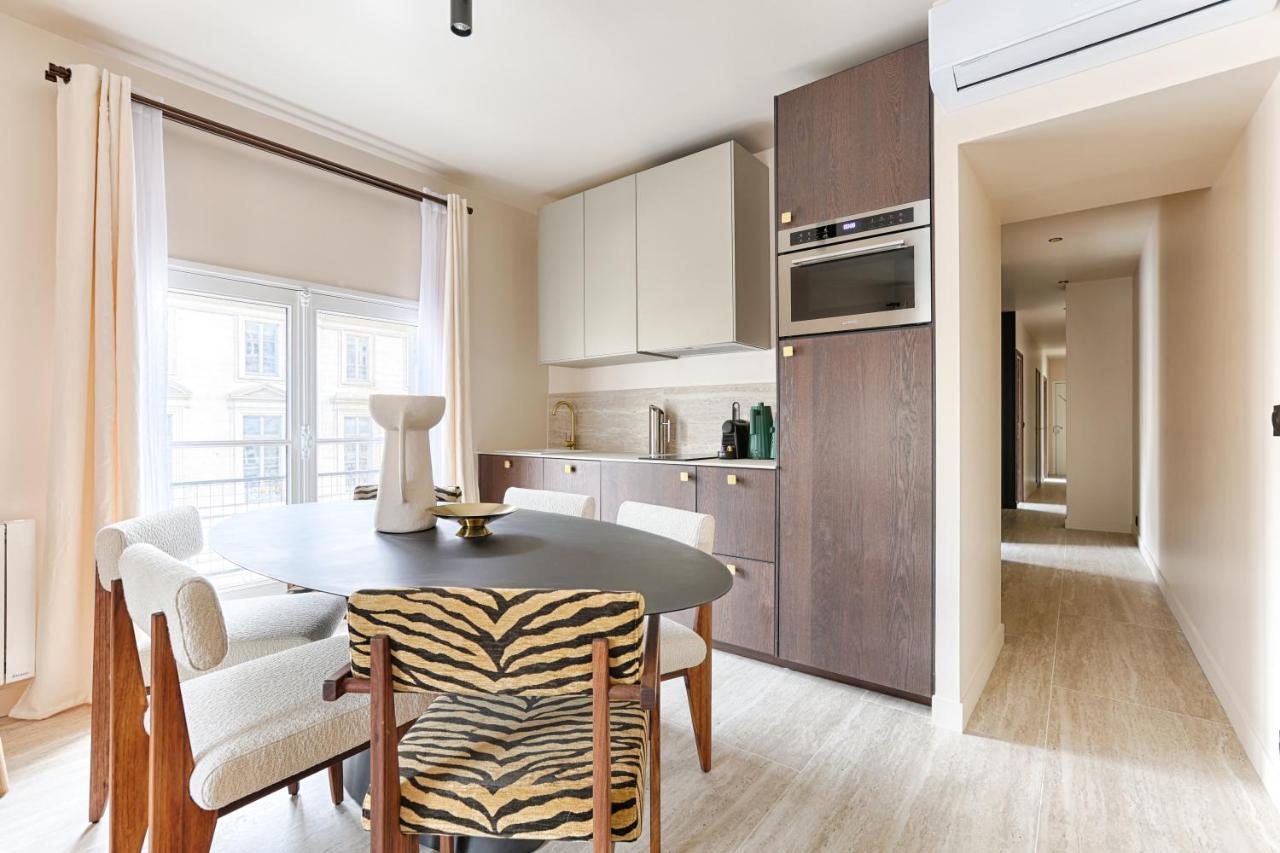 Sublime appartement Rue Royale - Ferienwohnung Paris