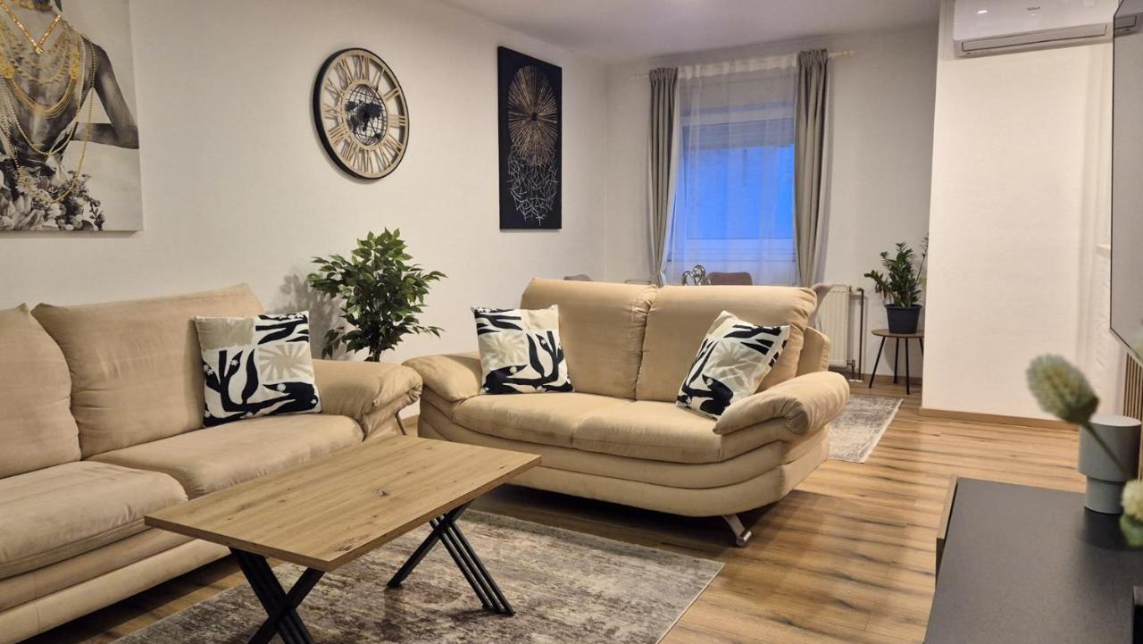 Arena Prestige - B&B Zagreb