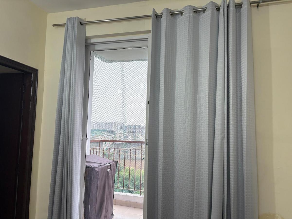 Modern 2BHK Entire Flat - B&B Zirakpur