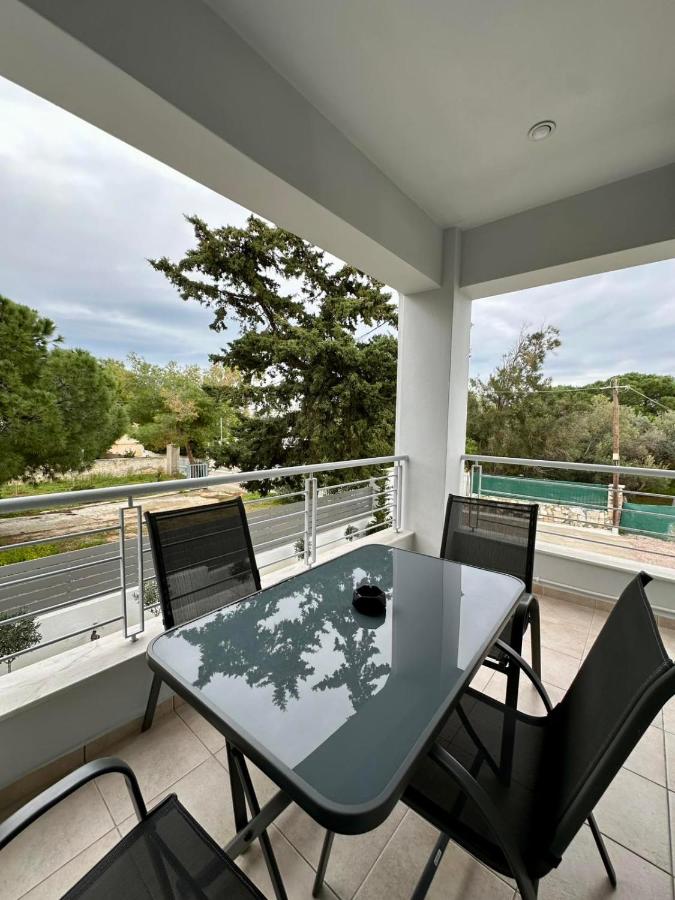 Celene by Dia garden view apartment - Chambres d'hôtes Artémida