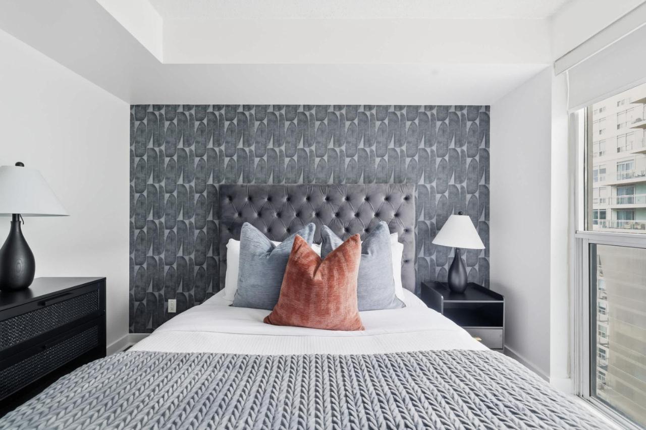 Modern 1BR in Liberty Village Walk Score 90 - B&B Toronto