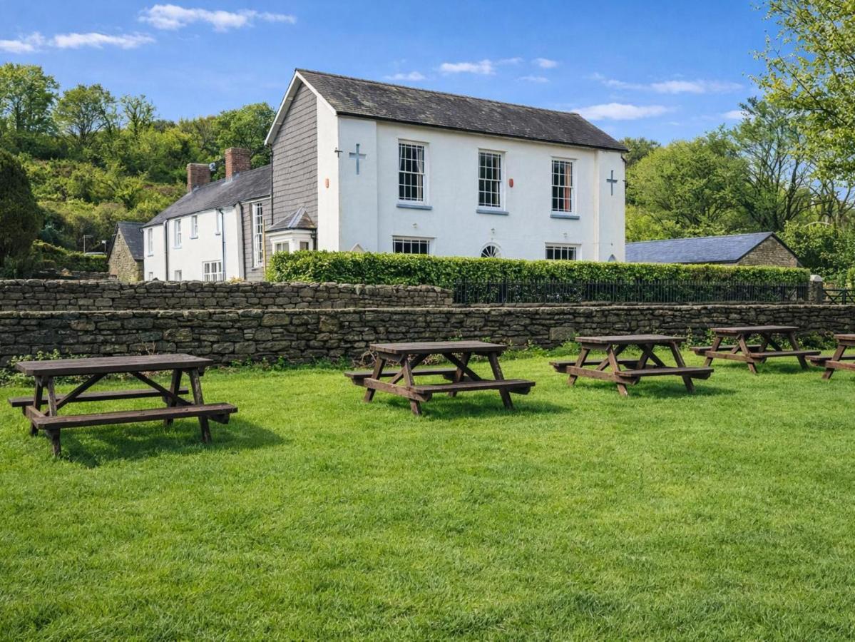 Picton House - B&B Carmarthen