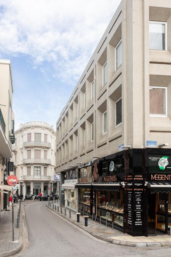 Modern Plaka Apartments - Walk everywhere! PB2AB - B&B Athens