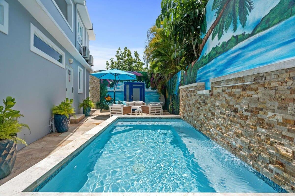 Villa Atlantico Pez - Shared Pool Access - 1 Parking Spot - B&B Mameyal