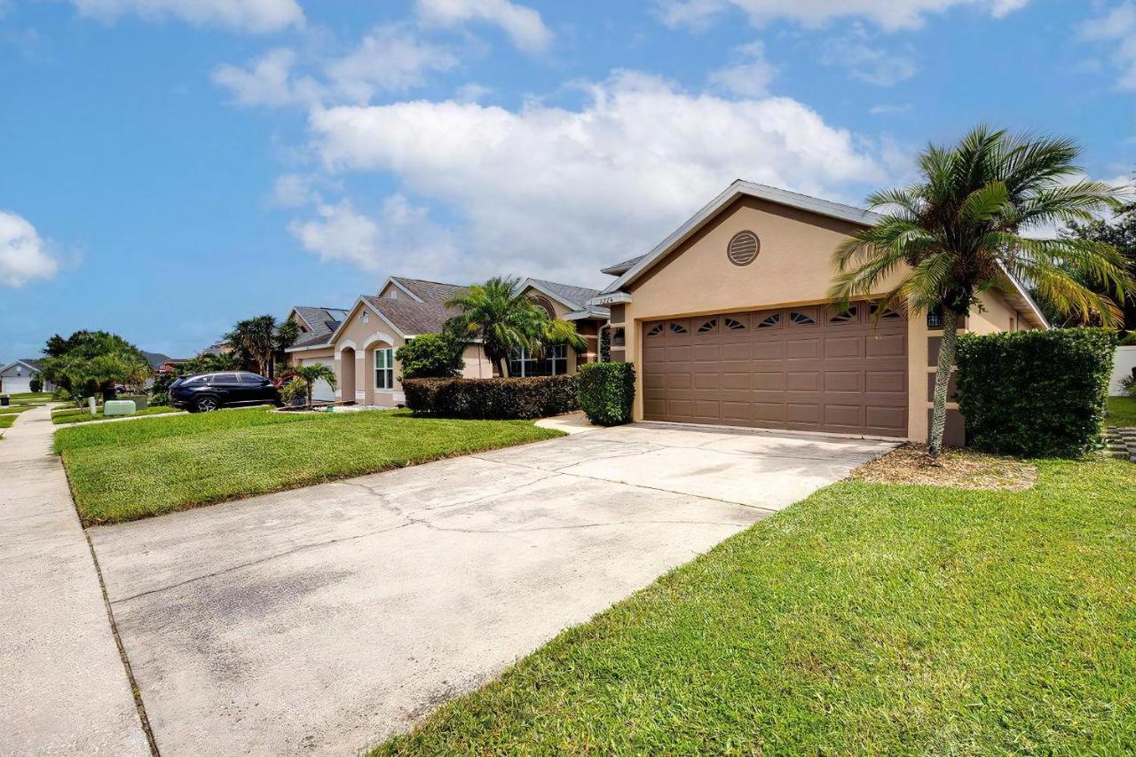 Pool Therapy - New Pool Home - B&B Orlando