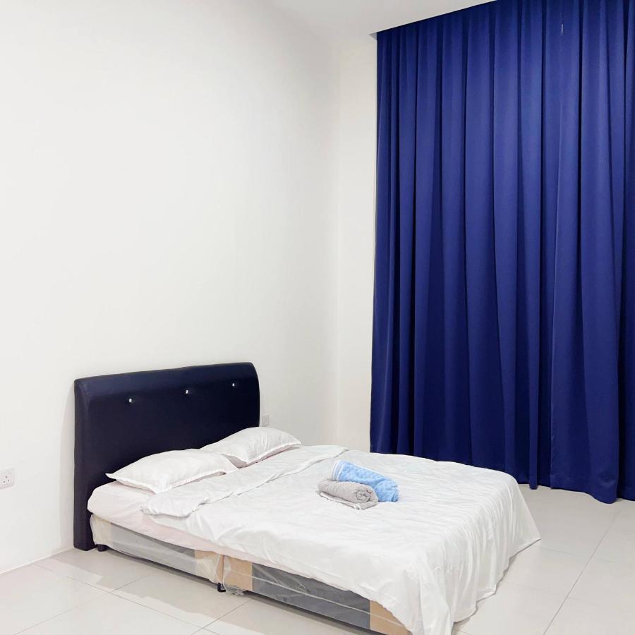 The Podium Apartment by AB HOMESTAY - Bed and Breakfast Kuching