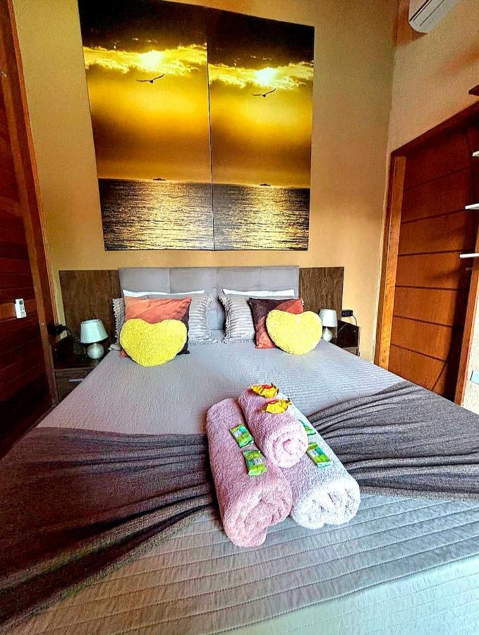 Luxo próximo ao mar c hidro e piscina - B&B Itapoá