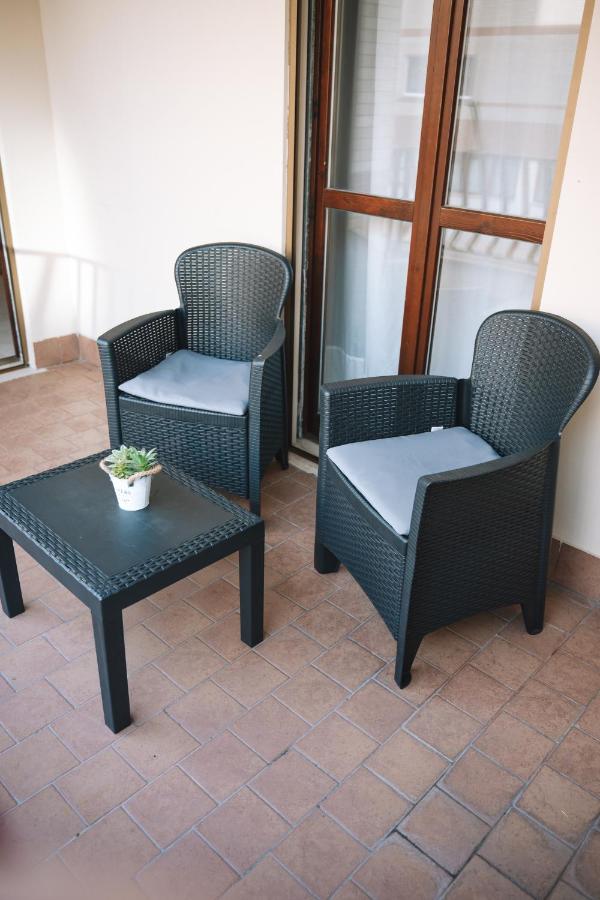 BL Apartment - Ferienwohnung Latina