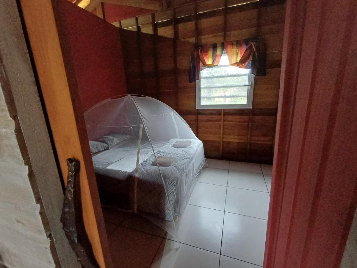 Casa vermelho - B&B Saint-Georges-de-l'Oyapock