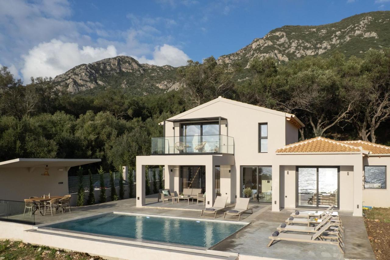 Villa Elais by PosarelliVillas - B&B Agios Mathaios