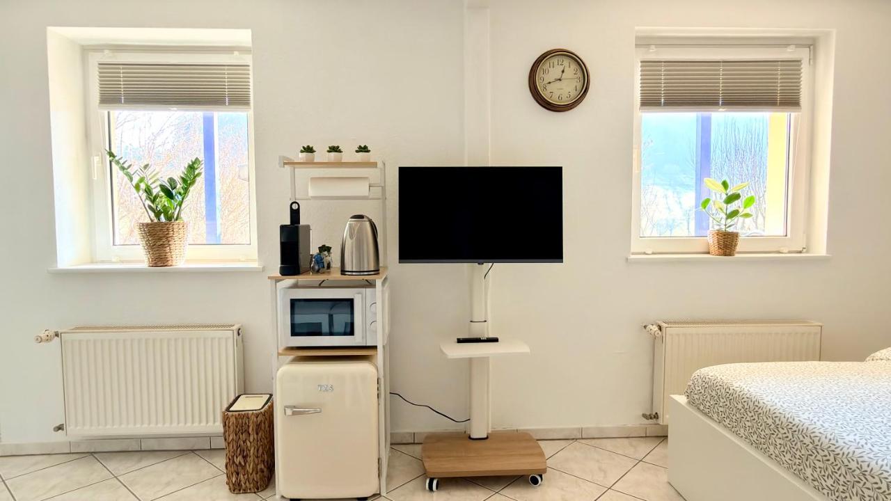 Gemütliches Zimmer direkt an der Grenze bei Basel - Bed and Breakfast Inzlingen