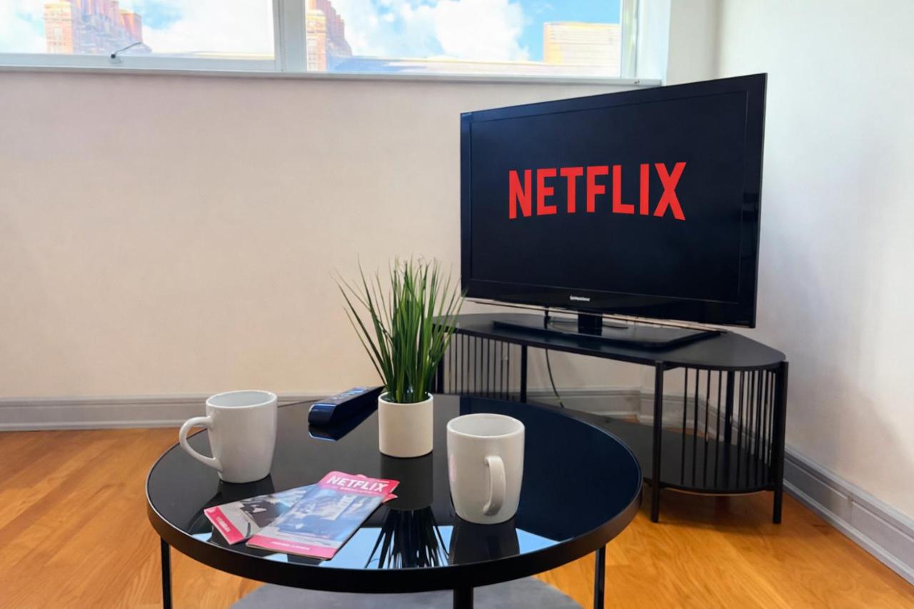 Best York City Centre 2 Bed Apartment with Views - Steps from Top Attraction - B&B York