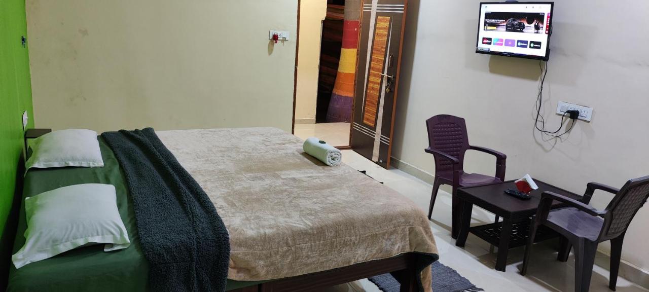 Parn Agro Tourism Center - B&B Nanded