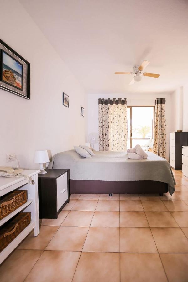 Castle Harbour 347 - Bed and Breakfast Los Cristianos