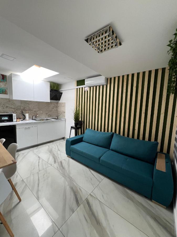 Luxus Cluj Airport Apartments - B&B Cluj-Napoca