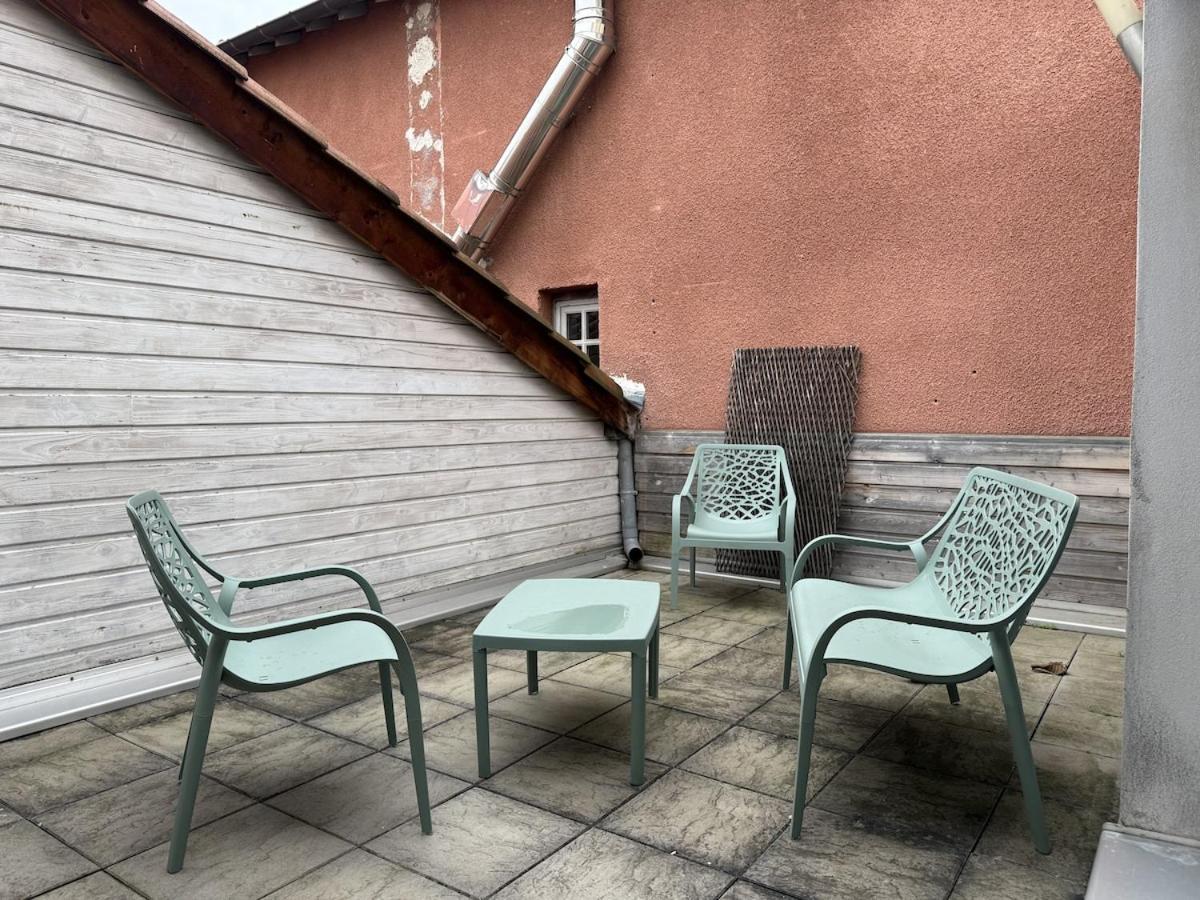 Magnifique T3 avec terrasse secteur Charpennes - B&B Villeurbanne