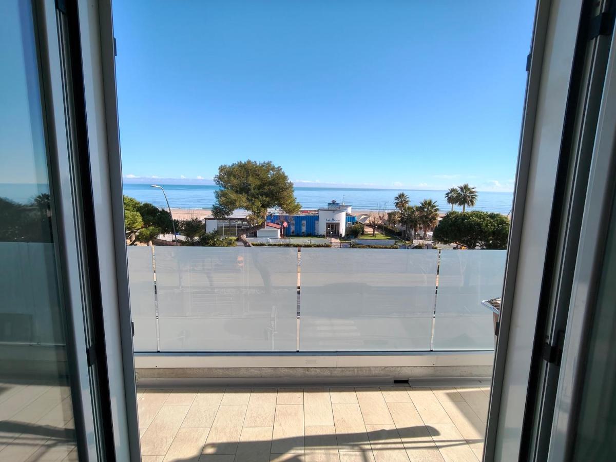 1A Fronte Mare Solemare - Tortoreto - Chambres d'hôtes Tortoreto Lido