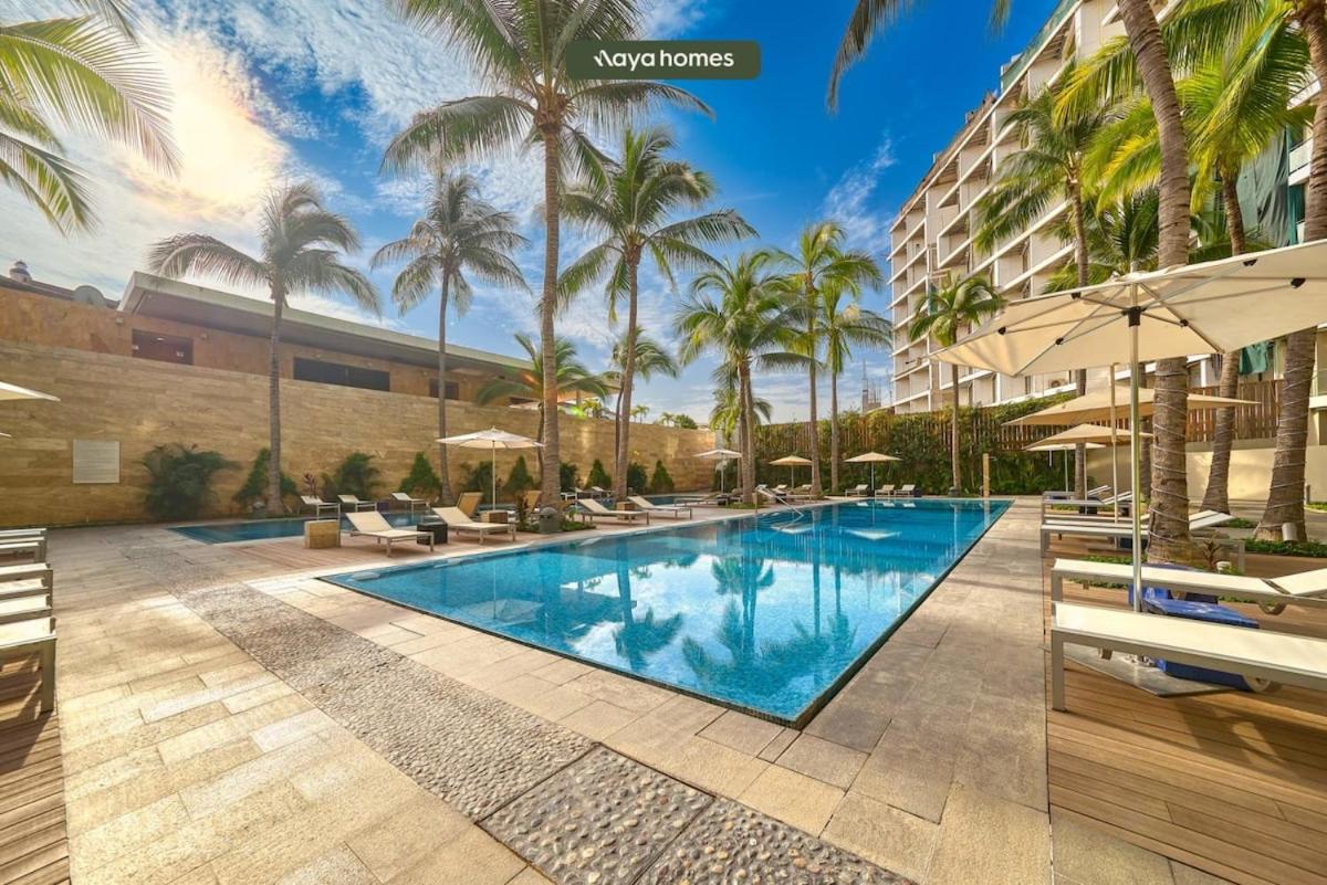 Luxury 2BR Condo in Marina - Pool - Zen Rooftop - B&B Puerto Vallarta