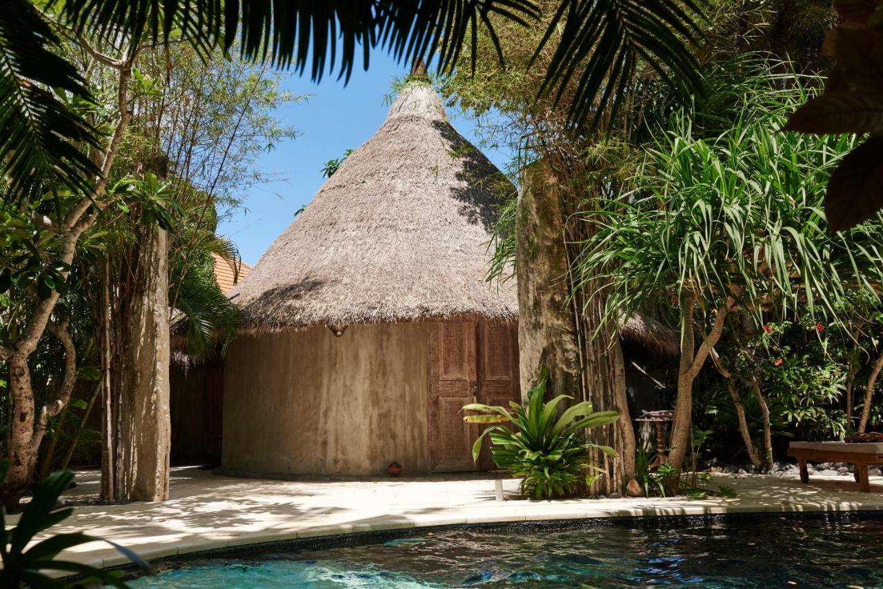 The Africa House - Three-Bedroom Villa with Private Pool