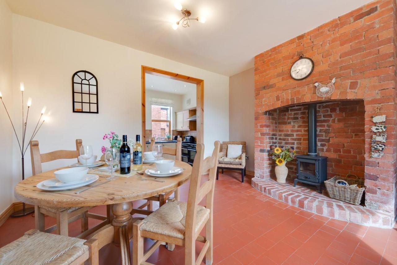 2 Bed in Ruabon oc-waf253 - B&B Ruabon